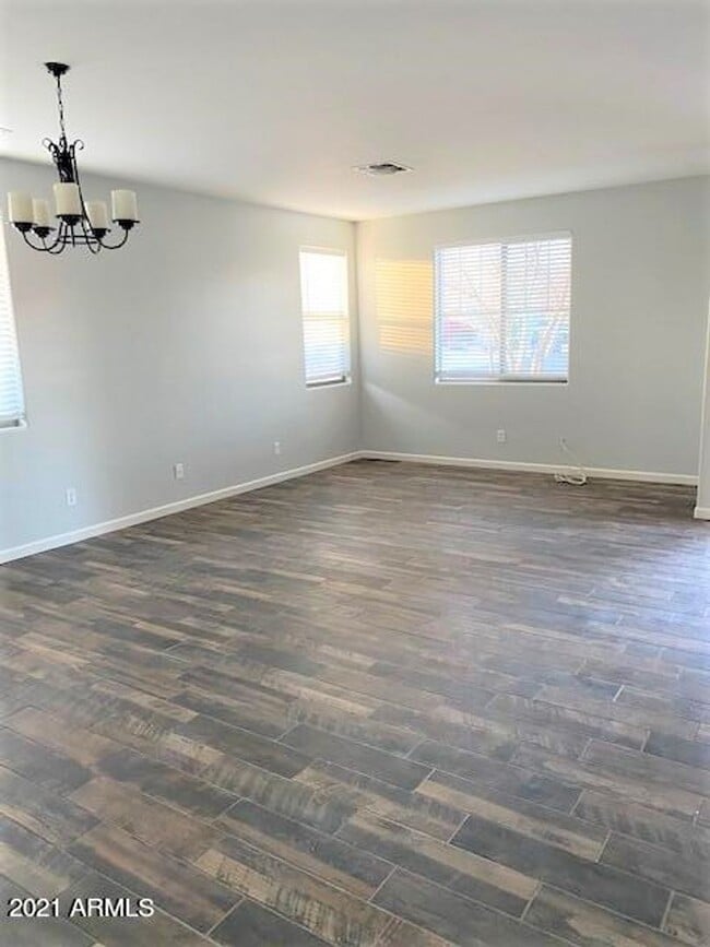 Building Photo - Rare 5-Bedroom Rental with Designer Kitchen and Community Pool