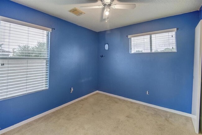 Building Photo - 15410 Apple Bloom Way