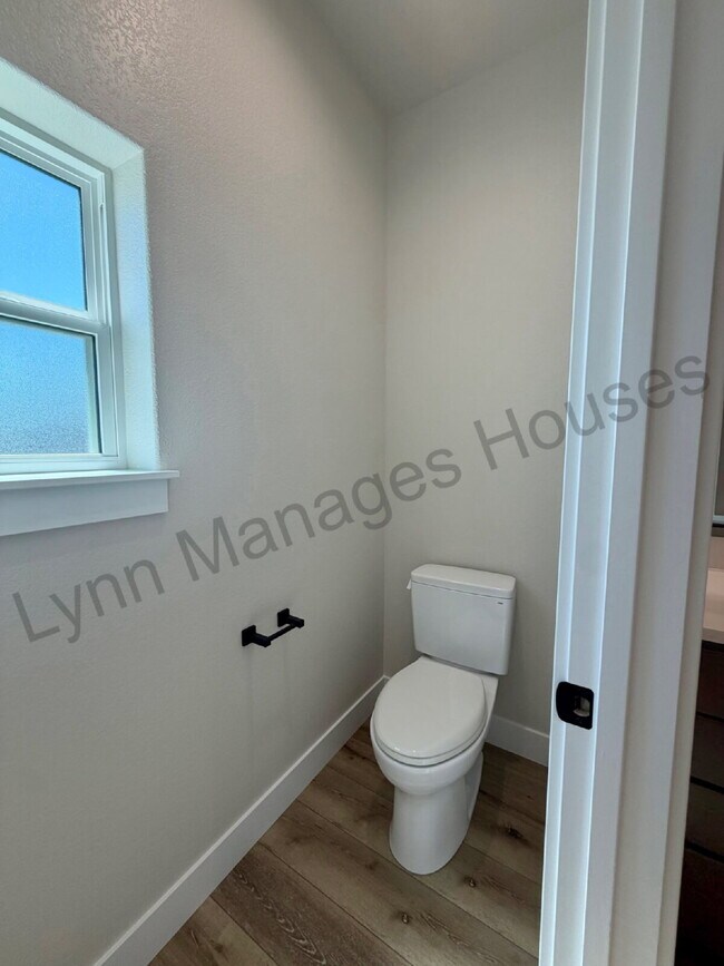 Building Photo - Brand New Single Family Home!