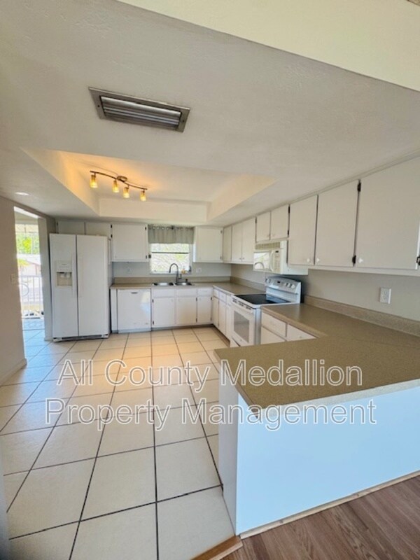Building Photo - 5917 Littlestone Ct