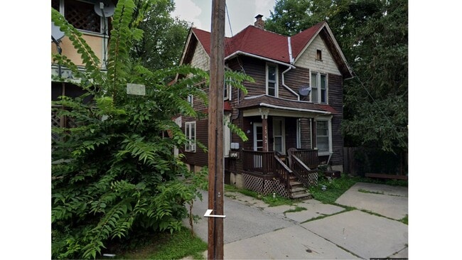 Building Photo - 1342 Home Pl