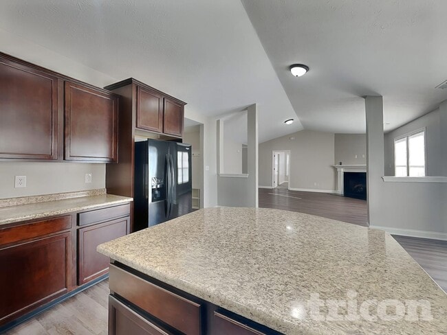 Building Photo - 3345 Deerbrook Dr