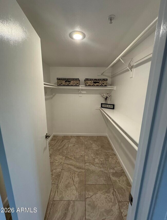 Building Photo - 11333 N 92nd St