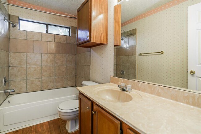 Building Photo - 2211 Rick Whinery Dr