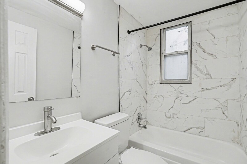 Building Photo - 3549 Harvey Ave