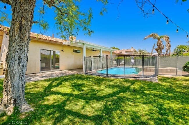 Building Photo - 43540 Brahea Ct