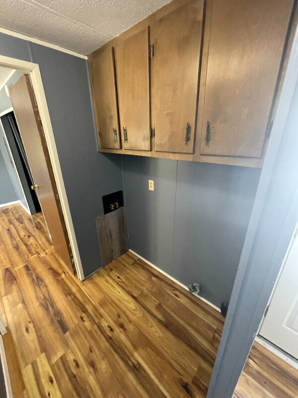 Building Photo - 120 1st St