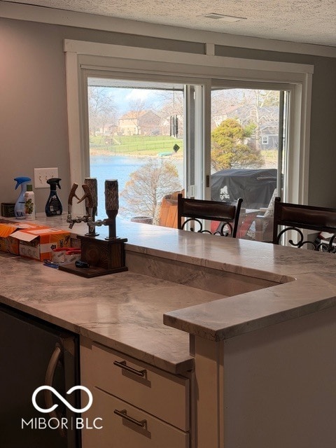 Building Photo - 15022 Shoreway E Dr