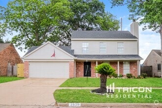 Building Photo - 2610 Townhall Ln