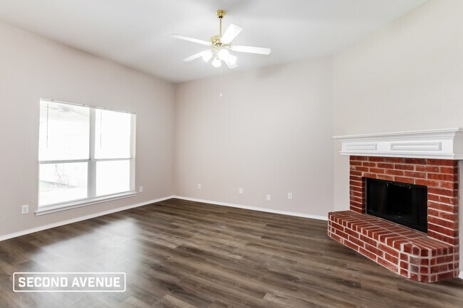 Building Photo - 209 Millford Rd
