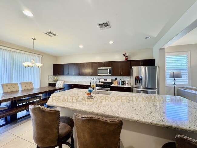 Building Photo - 6711 E Via Boca Grande