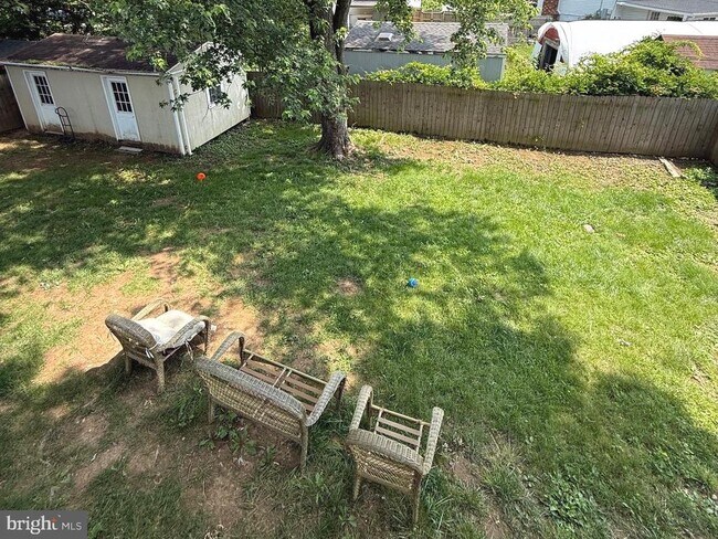 Building Photo - 4743 Pomegranate Ct