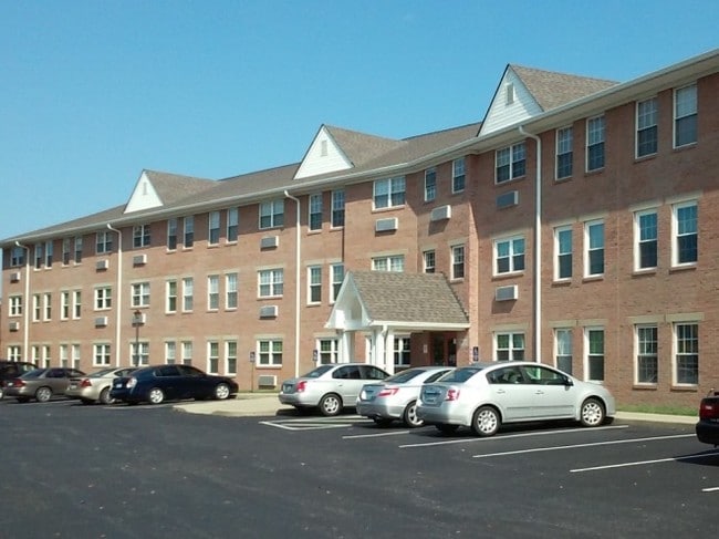 Primary Photo - Spanish Cove Senior Housing
