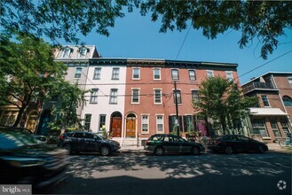 Building Photo - 404 S 22nd St