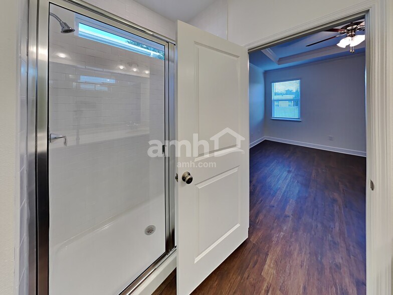 Building Photo - 3228 Bridge Haven Dr