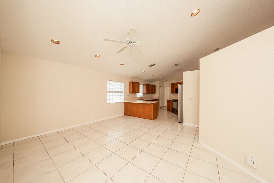 Building Photo - 11034 Harbour Springs Cir