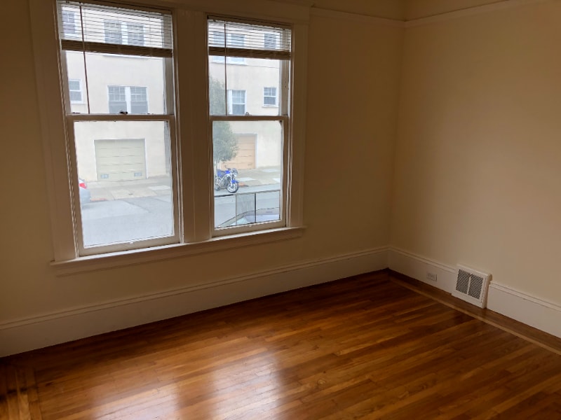 Building Photo - 485 7th Ave