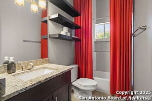 Building Photo - 103 Sample St