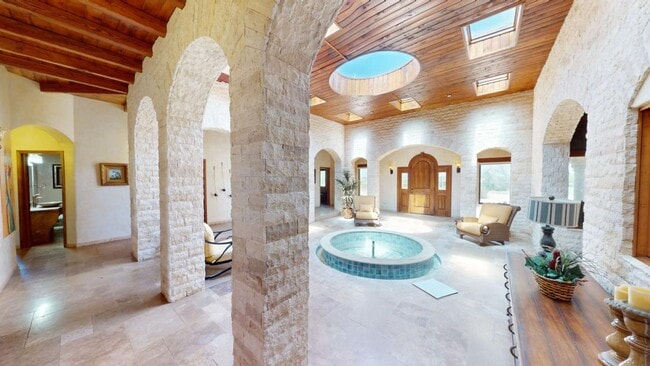 Building Photo - Furnished 5-Bedroom Home with Indoor Pool & Amenities