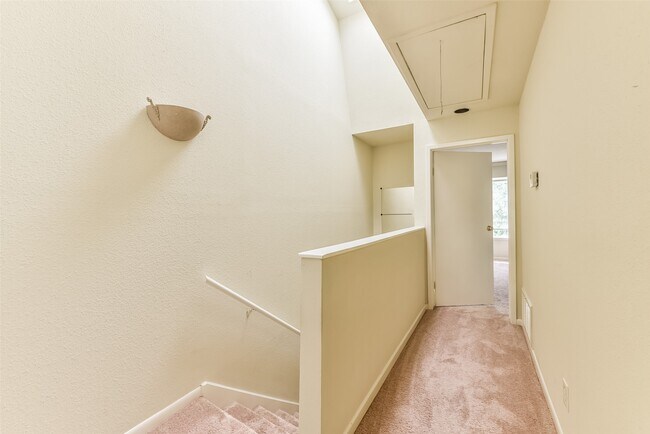 Building Photo - 5917 Fairdale Ln