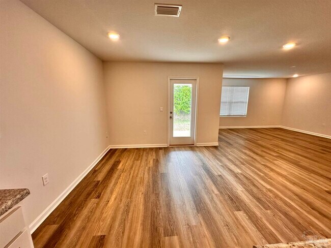 Building Photo - 6081 Secretariat Wy