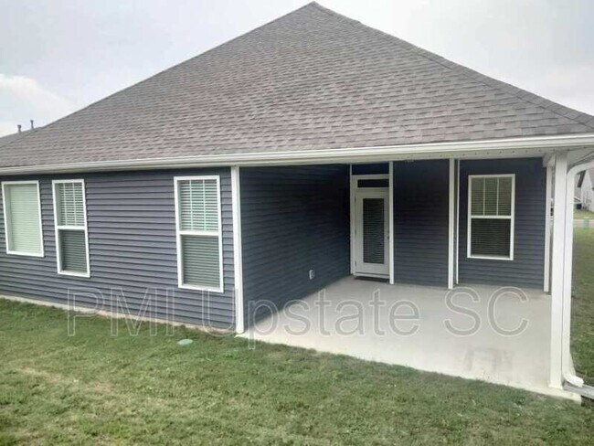 Building Photo - 567 Chantry Ln