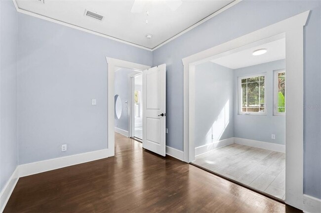 Building Photo - 313 23rd Ave N