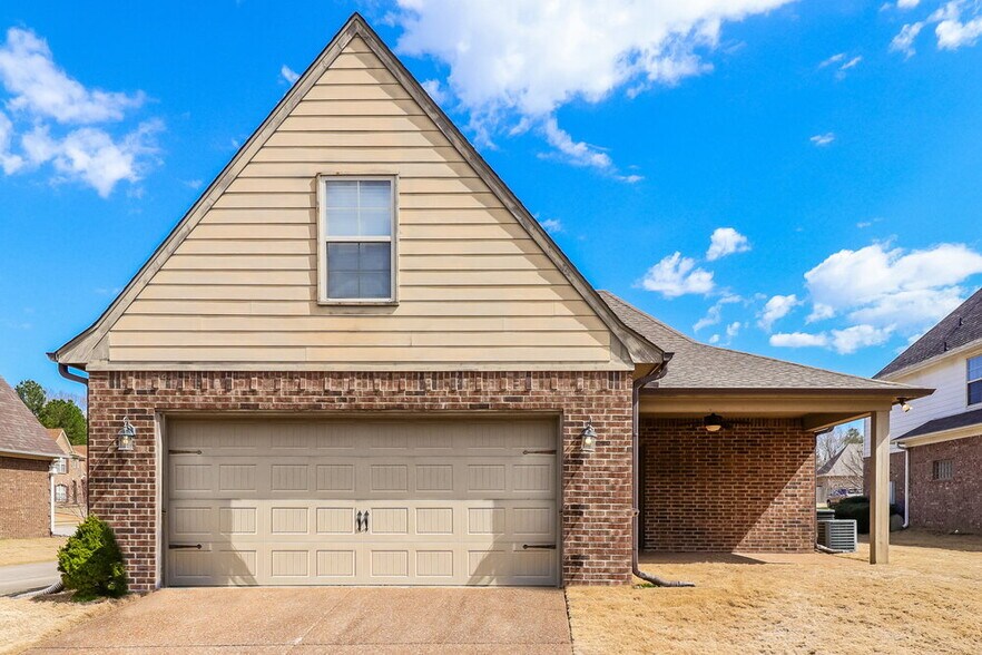 Building Photo - 5357 Conifer View Ln