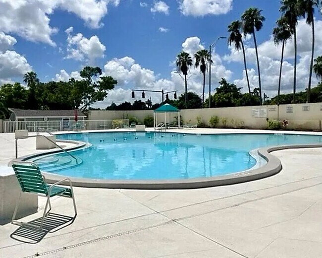 Building Photo - 4289 Island Cir