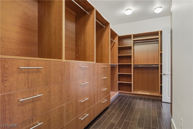 Building Photo - 5101 Mountain Foliage Dr