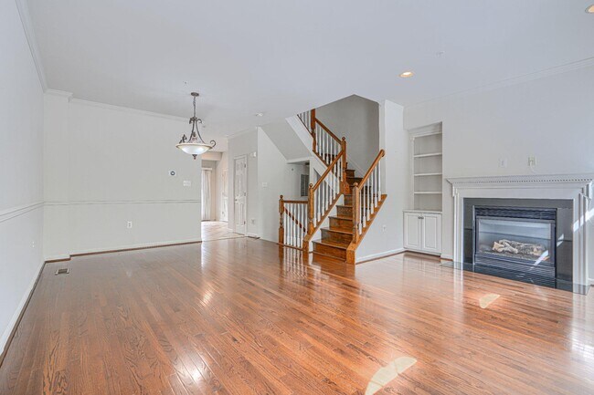 Building Photo - 239 Anvil Way