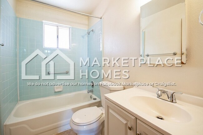 Building Photo - 3619 S 14th Ave