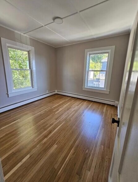 Building Photo - 23 Ingalls Ter