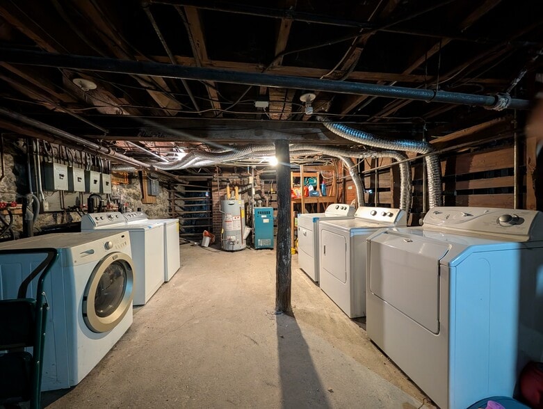 Building Photo - 59 Elizabeth St