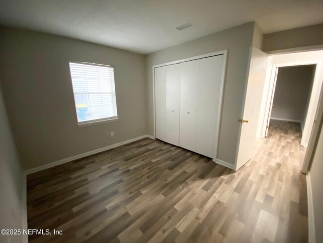Building Photo - 421 Filmore Dr