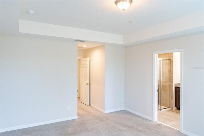 Building Photo - 9457 Randal Park Blvd
