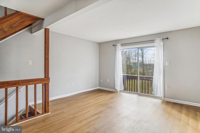 Building Photo - 13725 Avonshire Dr