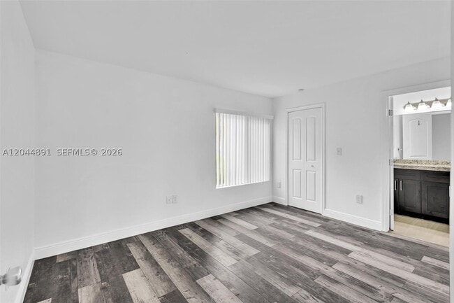 Building Photo - 2341 NW 33rd St
