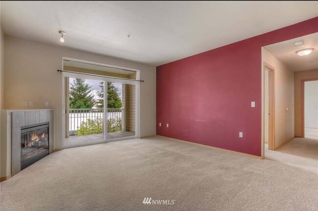 Building Photo - 10109 186th St E