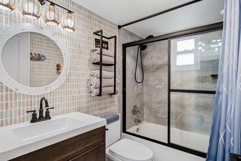 Building Photo - 17729 1st St E