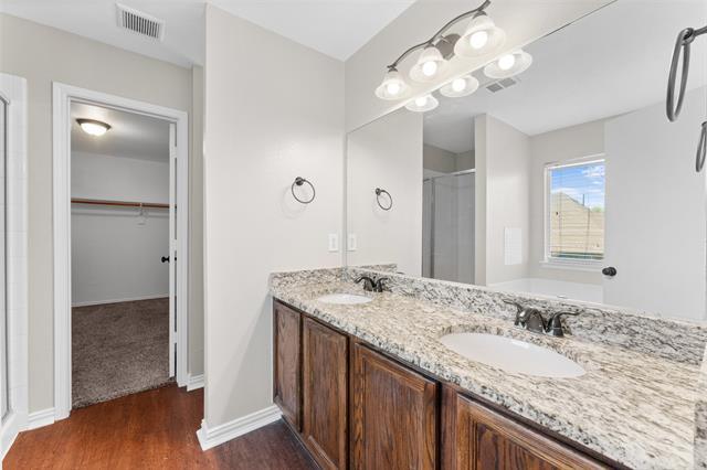 Building Photo - 302 Terrace Dr