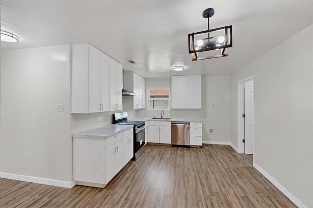 Building Photo - 1407 El Camino Cir