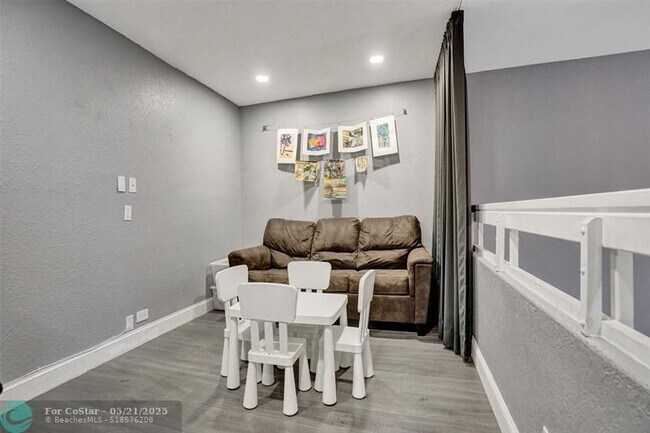 Building Photo - 3467 SW 170th Terrace