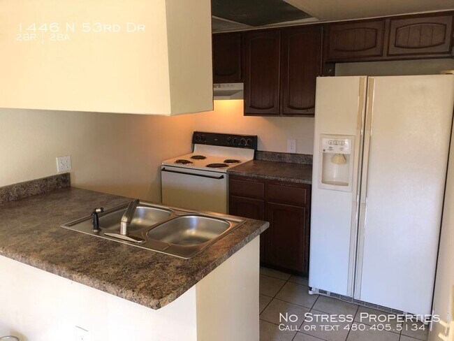 Building Photo - 2 Bedroom Townhome at 53rd Ave and McDowell!