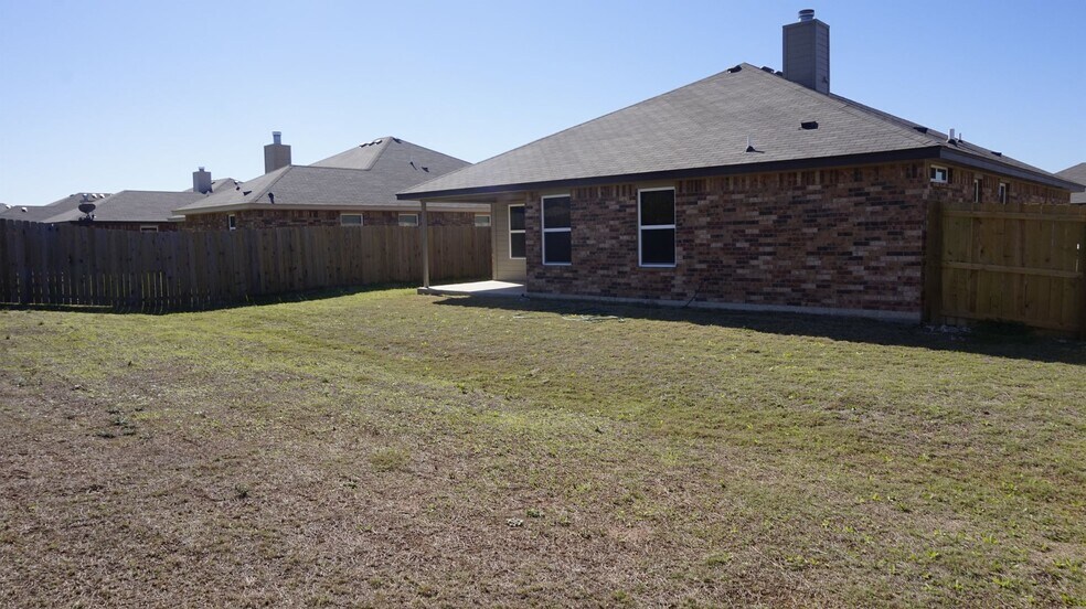 Building Photo - 6500 Castle Gap Dr