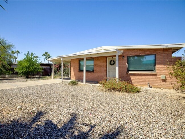 Building Photo - PRICE REDUCTION!!!