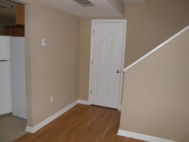 Building Photo - 168 Dunbar Ln