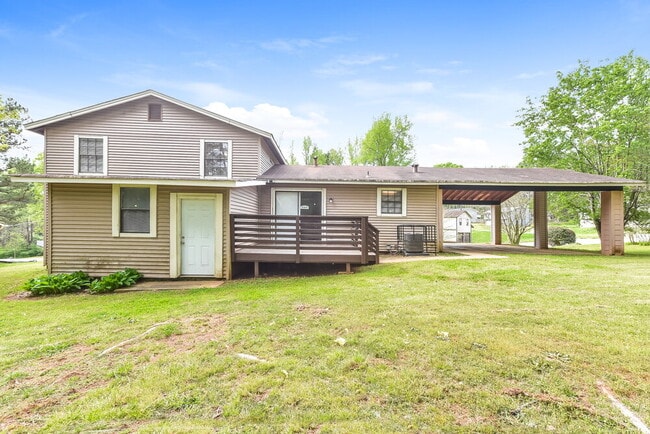 Building Photo - 4284 Dogwood Farms Dr