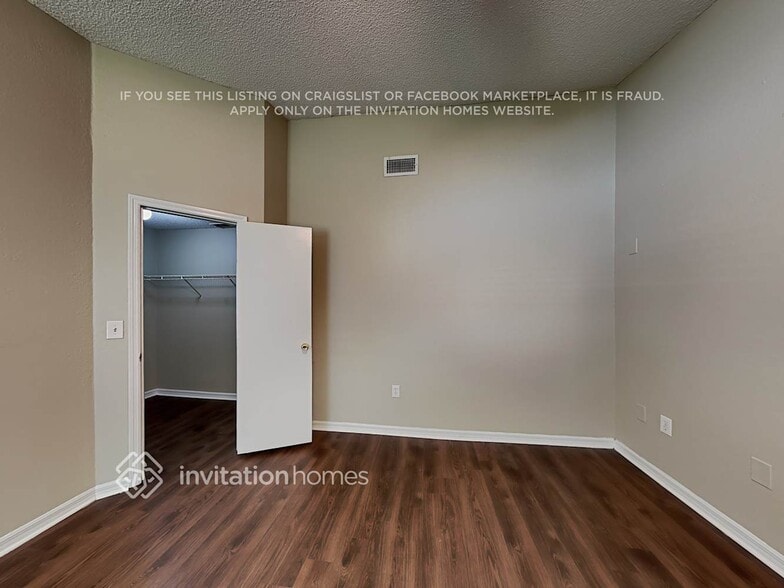 Building Photo - 6689 Shepherd Oaks St