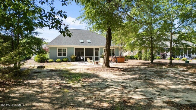 Building Photo - 130 Heath Ct